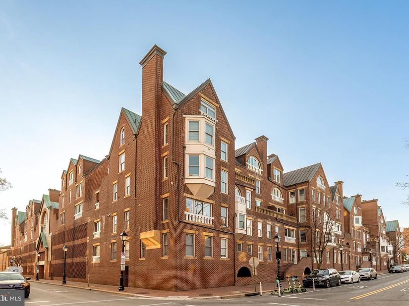 125 N Lee Street DH407, Alexandria VA 22314