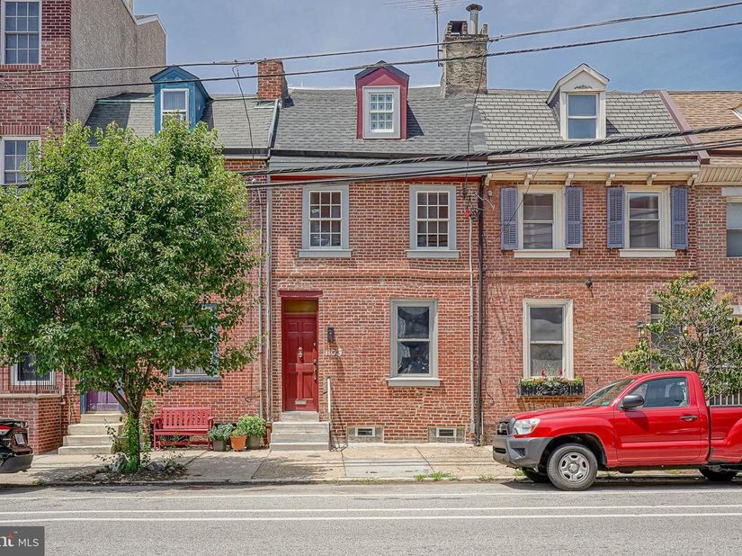 1108 S Front Street, Philadelphia PA 19147