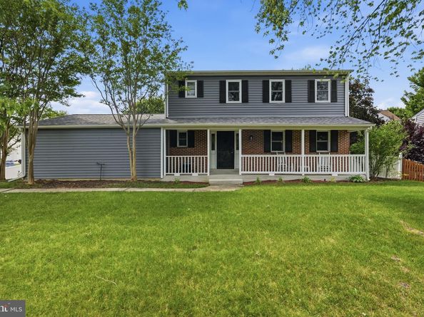 1300 Bayshire Lane, Herndon VA 20170