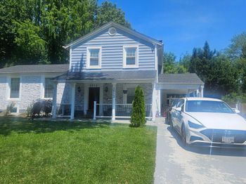 3913 Oak Hill Drive