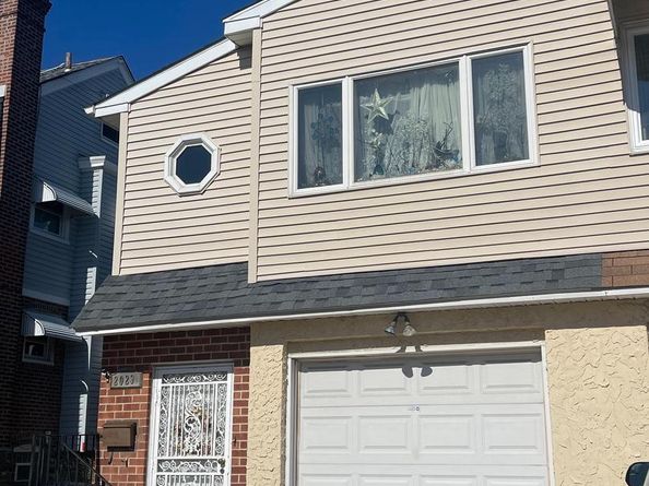 2029 Loney Street, Philadelphia PA 19152