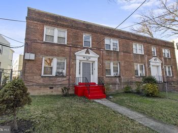 249 Newcomb Street SE