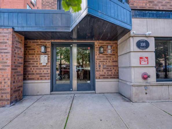 108 Jackson St 3A, Hoboken NJ 07030