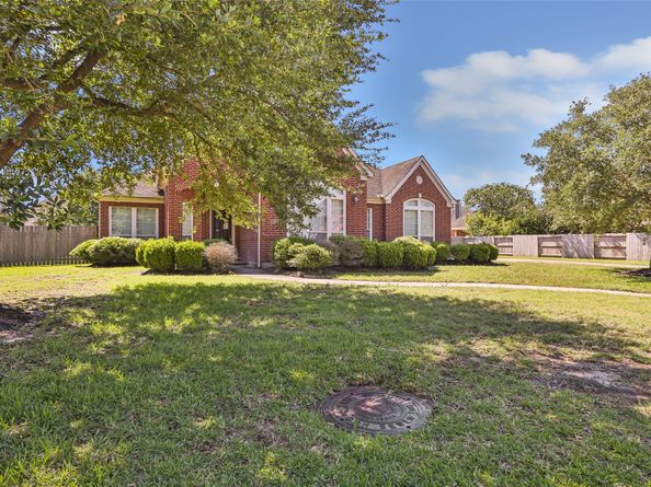 11326 Dawnheath Drive, Cypress TX 77433