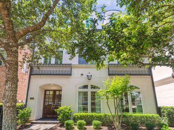 1206 Lake Pointe Parkway