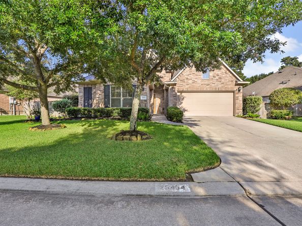 25454 Vinechase Drive, Porter TX 77365