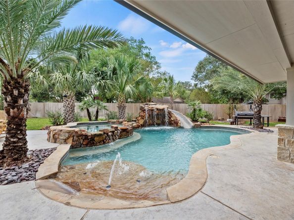 903 Sugarfield Court, Sugar Land TX 77498