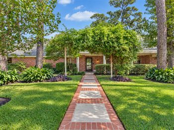 802 Flint River Drive