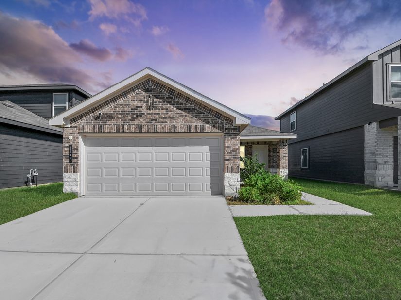 1930 Legacy Hills Drive, Houston TX 77067