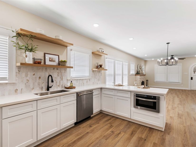 908 Key Street, Houston TX 77009