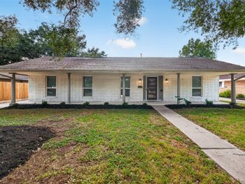 11107 Cedarhurst Drive