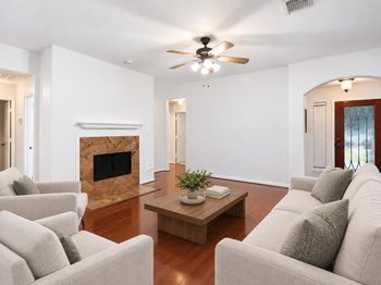 8019 Thorncroft Manor Lane