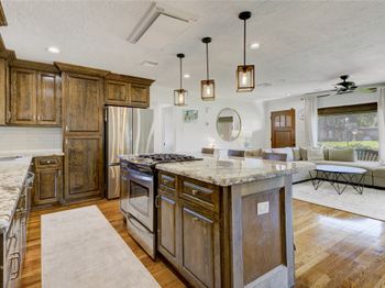 3007 Topham Circle