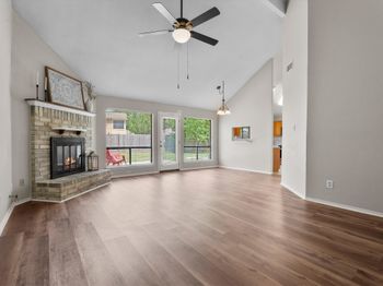 2035 Woodhue Drive