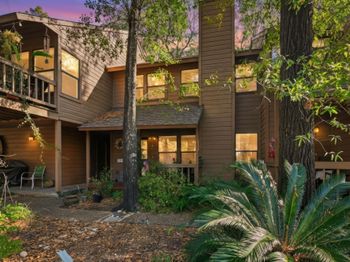 4 Sawmill Grove Lane