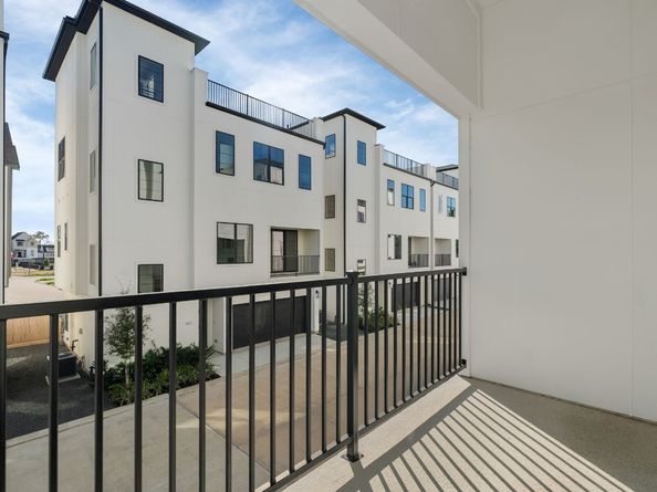 8705 Ojeman Villas Drive, Houston TX 77055