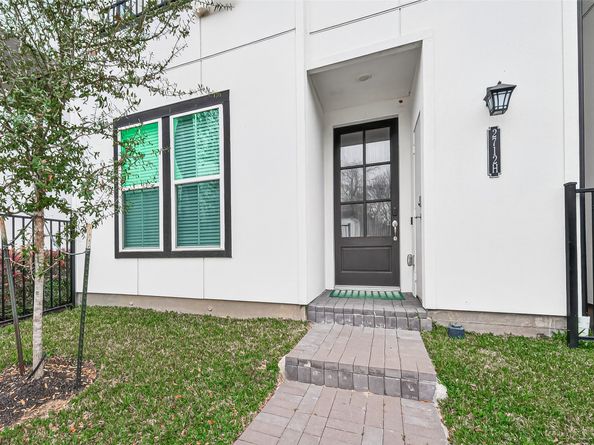2712 Grand Fountains Drive H, Houston TX 77054