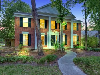 10 E Stony Bridge Circle