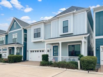 1104 Pearl Wood Drive
