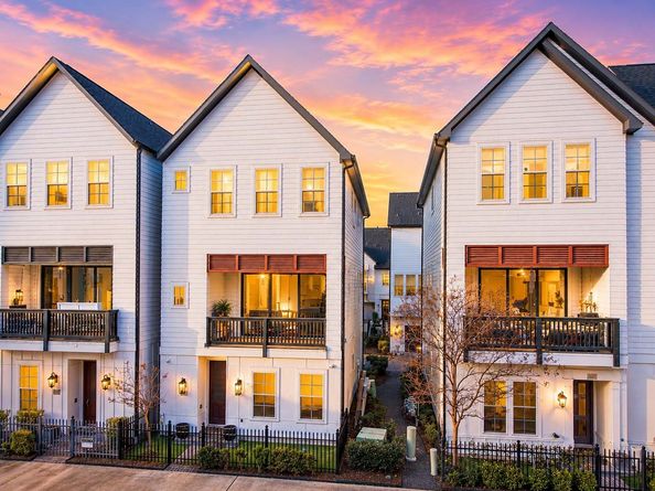 3310 Timbergrove Oak, Houston TX 77008