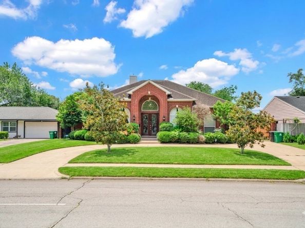 4317 Willowbend Boulevard, Houston TX 77035