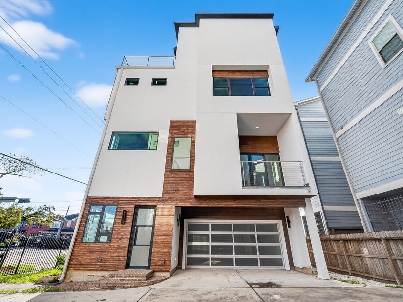 1414 Wheeler Street, Houston TX 77004