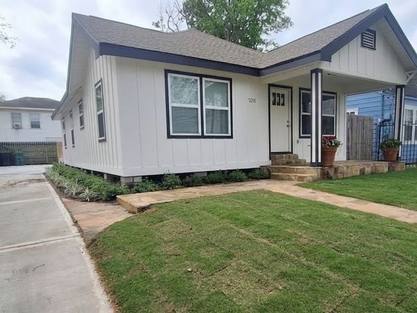 5210 Polk Street, Houston TX 77023