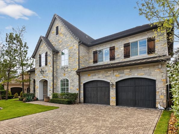 27 Johnathan Landing Ct Court, Spring TX 77389