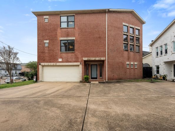 9716 Linkmeadow Lane, Houston TX 77025