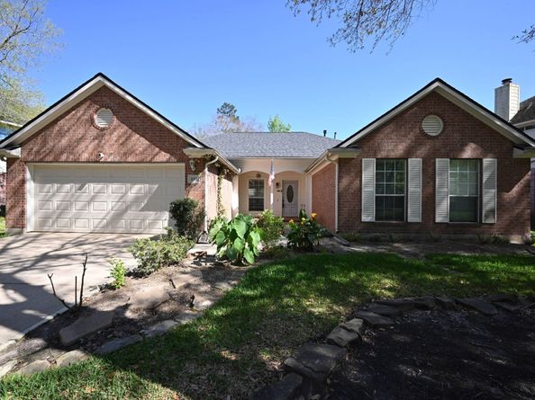 219 N Wimberly Way, The Woodlands TX 77385