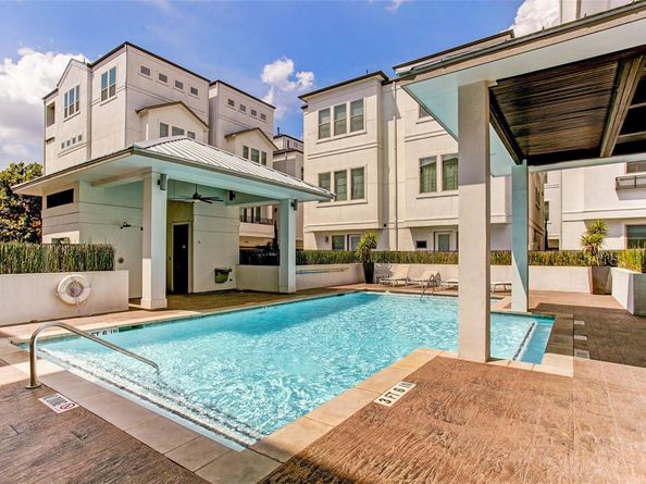 5404 Cornish Street, Houston TX 77007
