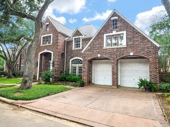 19 Ambleside Crescent Drive