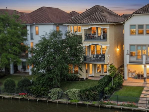 1014 Old Oyster Trail, Sugar Land TX 77478