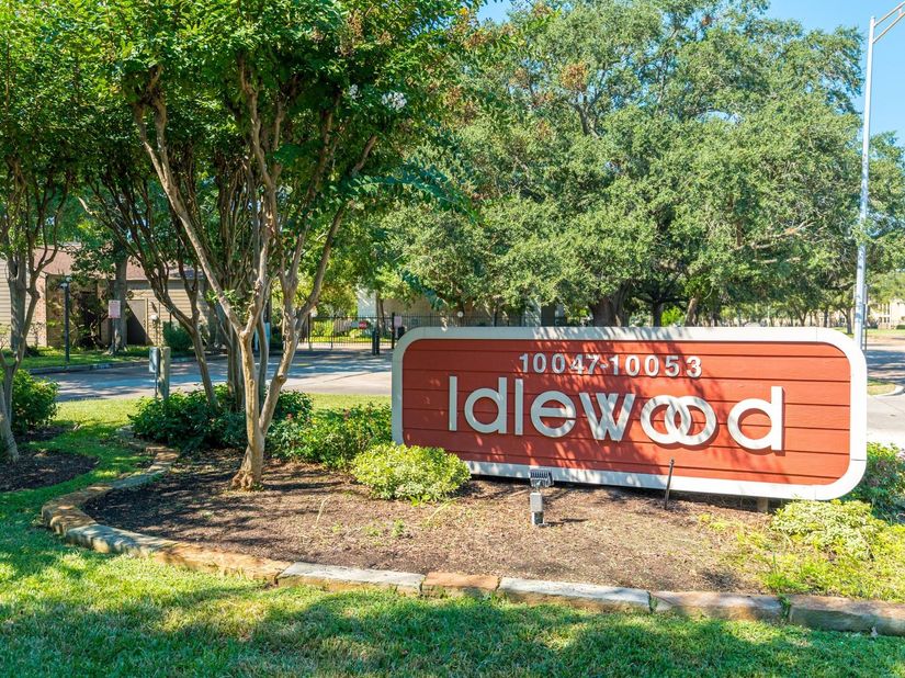 10053 Westpark Drive 308, Houston TX 77042