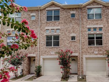 5941 South Loop E