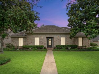 5515 Moss Glenn Lane