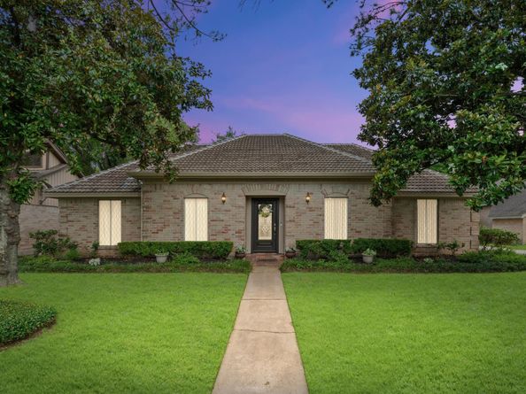 5515 Moss Glenn Lane, Houston TX 77088