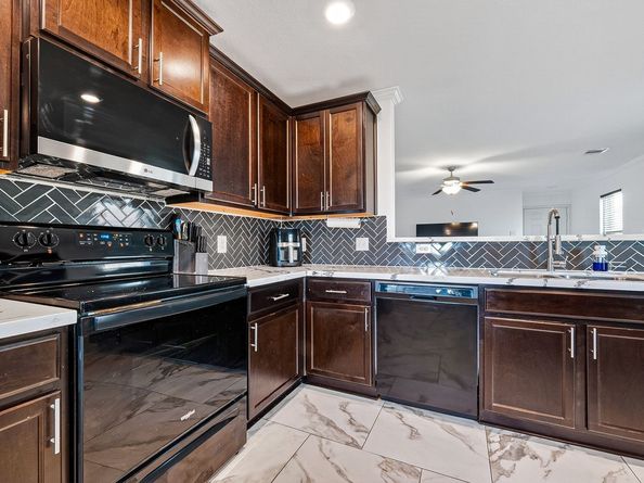 6150 El Oro Drive, Houston TX 77048