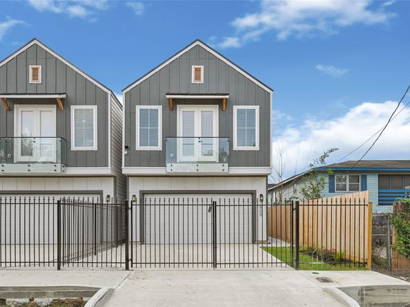 7809 Dyer Street, Houston TX 77088