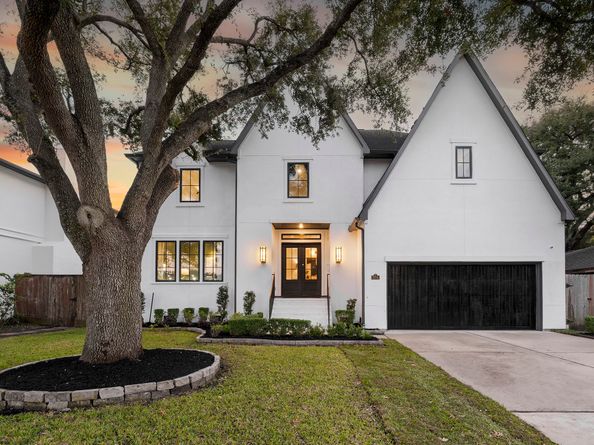 3205 Durhill Street, Houston TX 77025