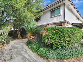 12024B Mighty Oak Drive