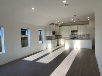 28942 Rustic Robin Lane