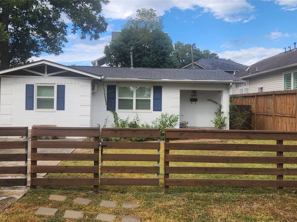 1207 Archer Street, Houston TX 77009