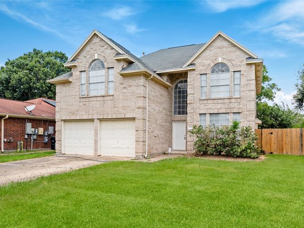 10418 N Shadowdale Drive, Houston TX 77041