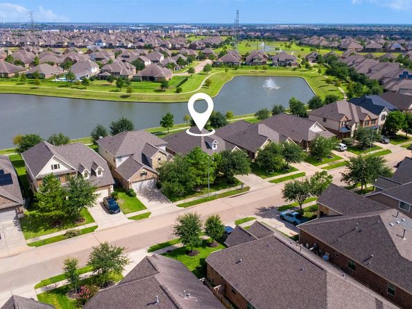 9135 Monarch Field Lane, Cypress TX 77433