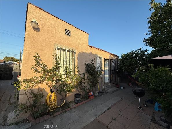 9418 Zamora Avenue, Los Angeles CA 90002