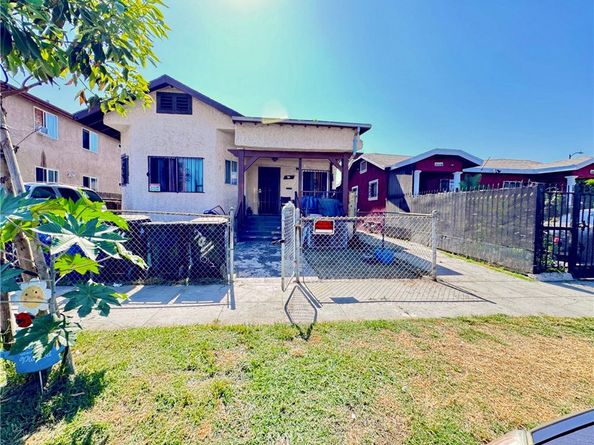 7011 7011 Bonsallo, Los Angeles CA 90044