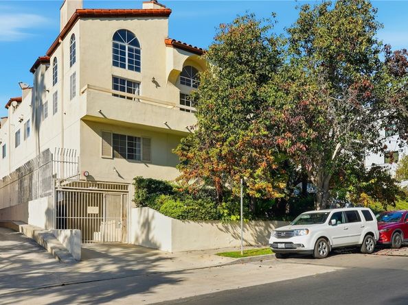 871 S Lucerne 2, Los Angeles CA 90005