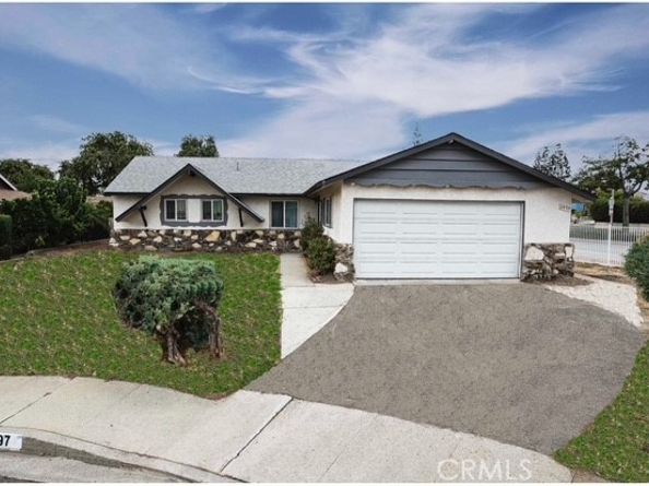 2497 Logan Street, Pomona CA 91767