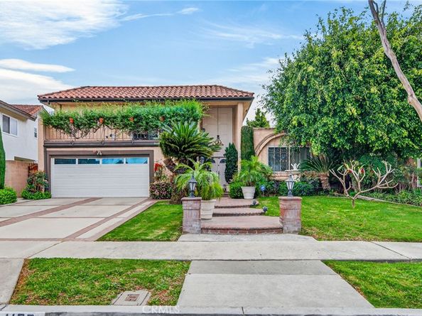 1100 Tulare, Costa Mesa CA 92626
